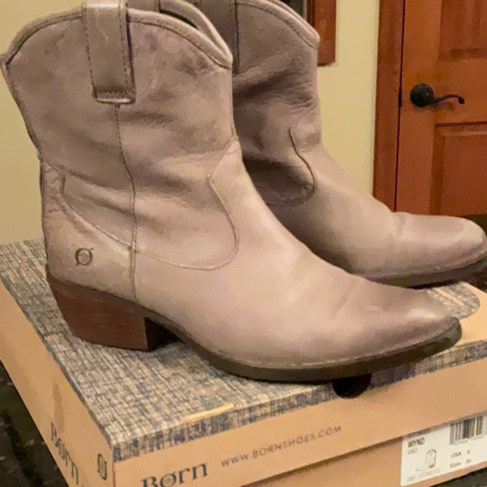 BORN WESTERN BOOTIE